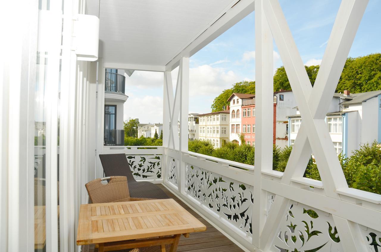 Villa "Johanna" Sellin - Wg12 Mit Kamin Und Zwei Balkonen Exterior photo